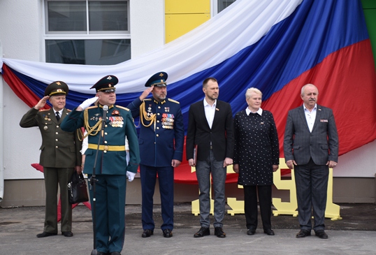 В школе № 1391 состоялся яркий и торжественный ежегодный фестиваль «Кадетская весна»! 